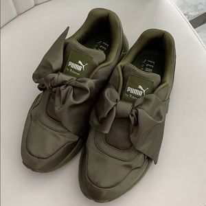 Green Puma bow tie sneakers by Rihanna